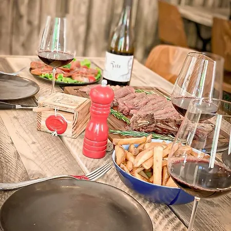 فندق Vins De Dagne Montlaur (Aude)