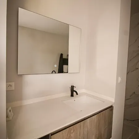 Vins De Dagne Hotell 4*