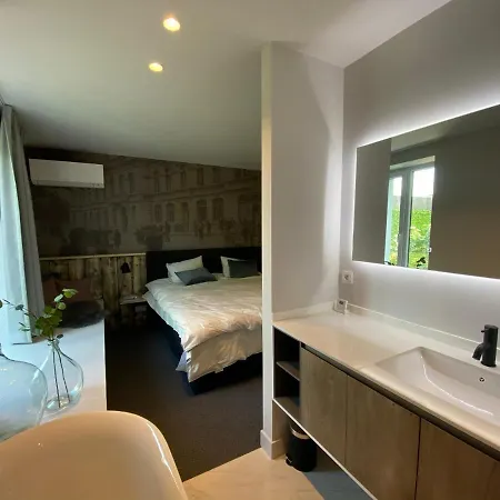 Hotell Vins De Dagne Montlaur (Aude)
